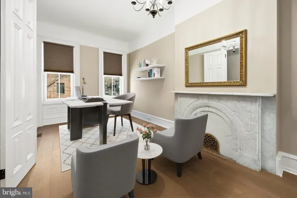 a view of livingroom with washer and dryer