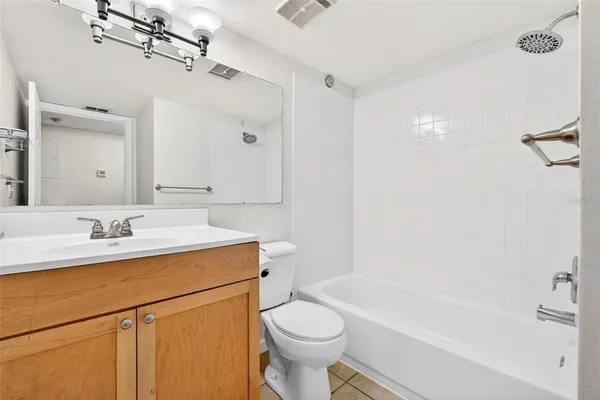 $174,999 | 2500 Winding Creek Boulevard, Unit E203, Clearwater, FL 33761