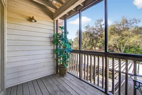 $174,999 | 2500 Winding Creek Boulevard, Unit E203, Clearwater, FL 33761