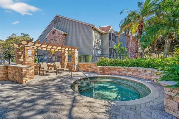 $174,999 | 2500 Winding Creek Boulevard, Unit E203, Clearwater, FL 33761