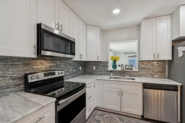 $615,000 | 1450 San Roy Drive, Dunedin, FL 34698