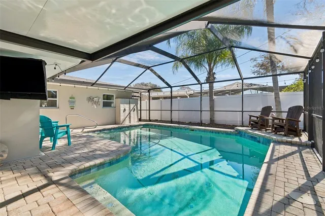 $615,000 | 1450 San Roy Drive, Dunedin, FL 34698