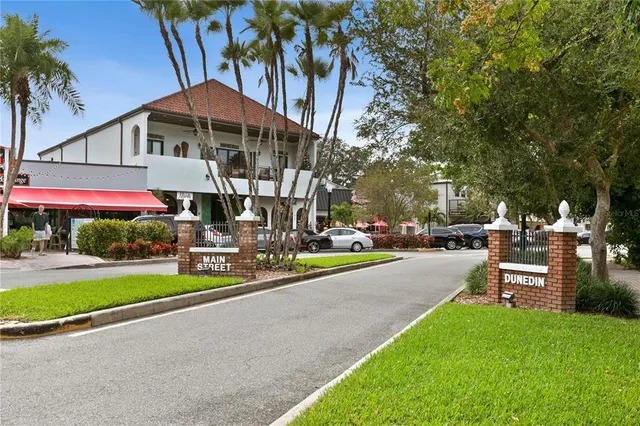 $615,000 | 1450 San Roy Drive, Dunedin, FL 34698