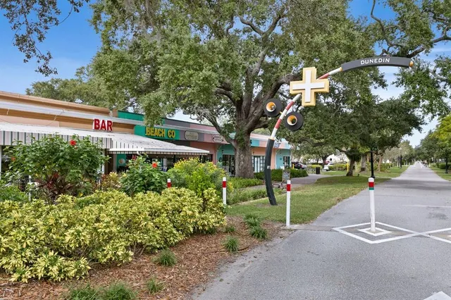 $615,000 | 1450 San Roy Drive, Dunedin, FL 34698