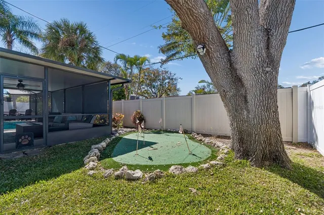 $615,000 | 1450 San Roy Drive, Dunedin, FL 34698