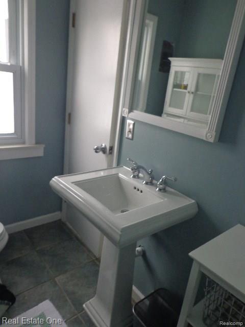 3130 Avalon Road Rochester, MI 48309 - Photo 9 of 15 PIX 007.jpg