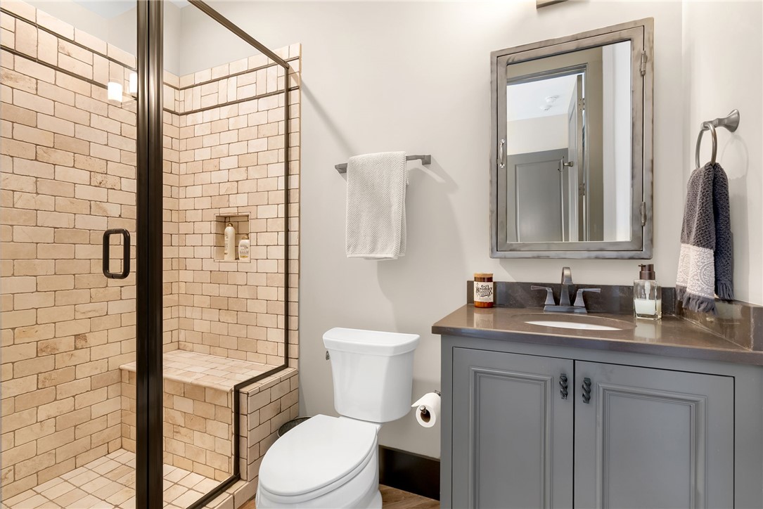 231 Quay Court Sunset, SC 29685 - Photo 36 of 48 Ensuite Bath