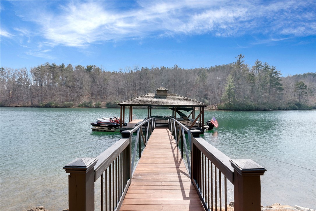 231 Quay Court Sunset, SC 29685 - Photo 43 of 48 Large covered dock