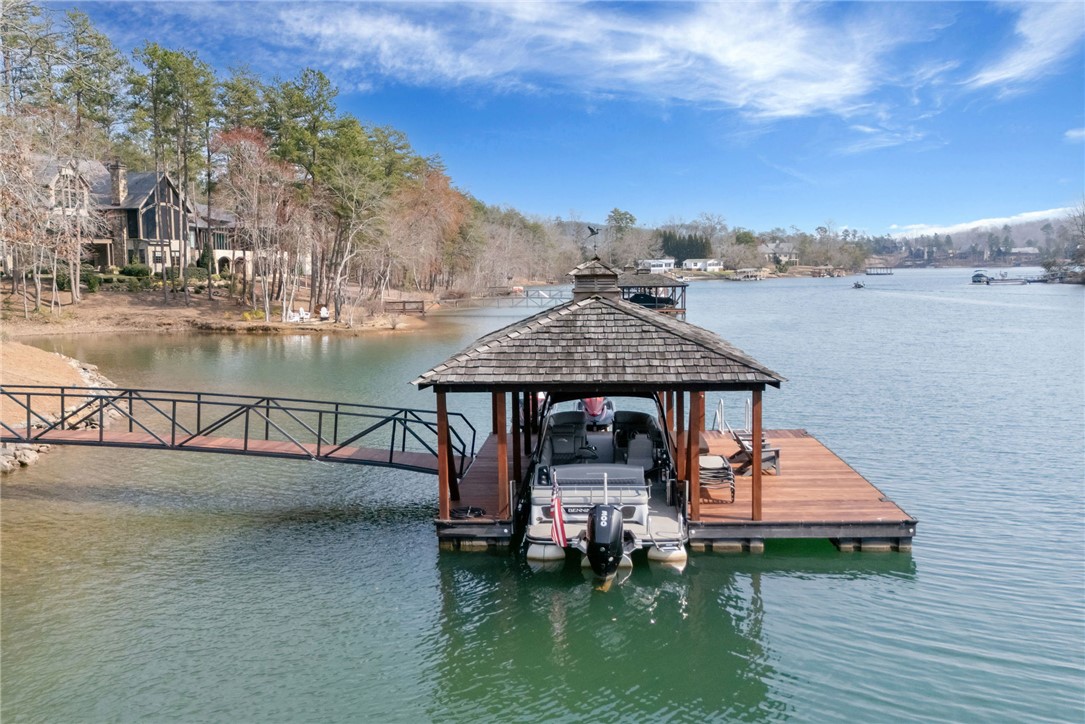231 Quay Court Sunset, SC 29685 - Photo 46 of 48 Large covered dock