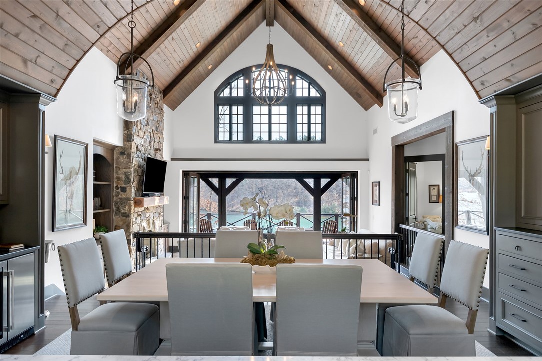 231 Quay Court Sunset, SC 29685 - Photo 5 of 48 View of the water from the dining area
