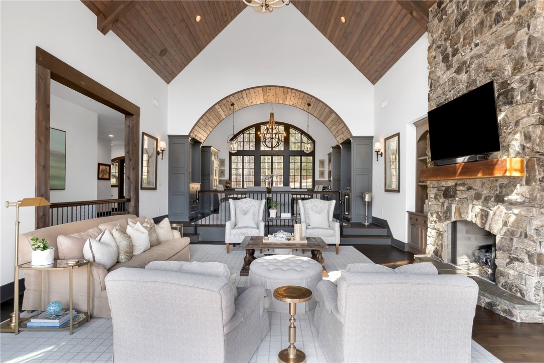 231 Quay Court Sunset, SC 29685 - Photo 7 of 48 Open concept living room, dining room and kitchen