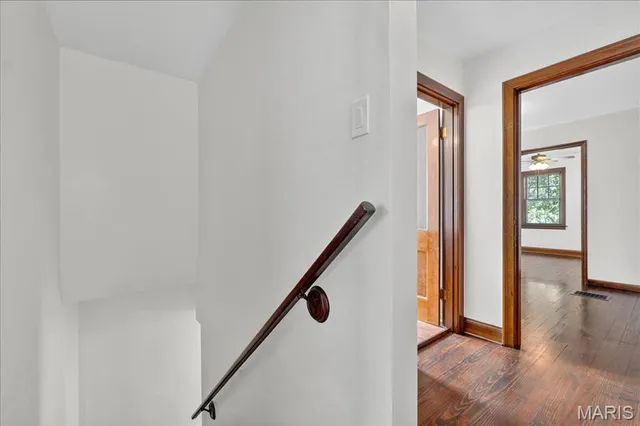 $450,000 | 7114 Drury Lane, St. Louis, MO 63143