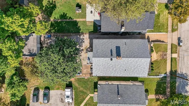 $450,000 | 7114 Drury Lane, St. Louis, MO 63143