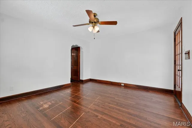 $450,000 | 7114 Drury Lane, St. Louis, MO 63143