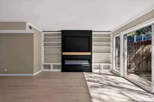 $245,000 | 1045 Shook Avenue, Unit 145H, Olmos Park, TX 78212