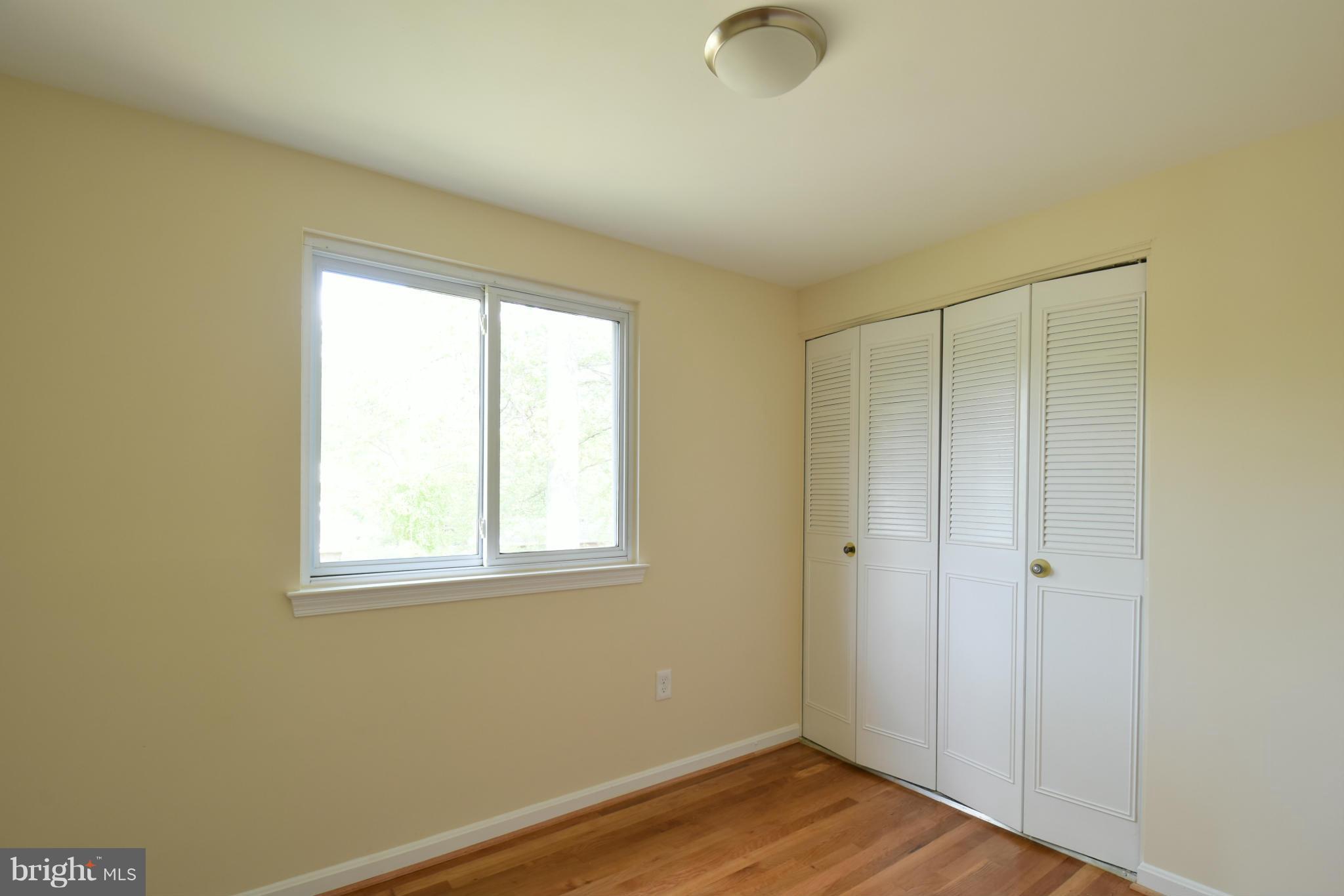 5607 Rolling Road Springfield, VA 22151 - Photo 17 of 30 an empty room with a window