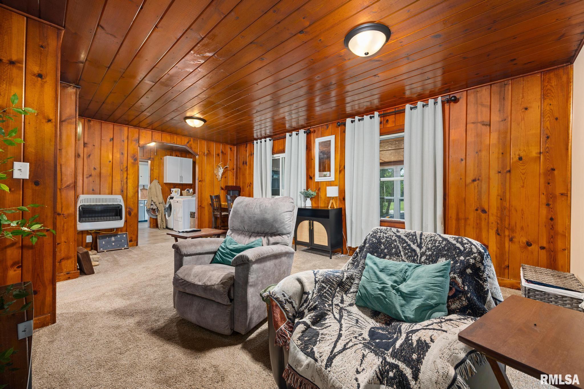 1487 Spring Bay Road East Peoria, IL 61611 - Photo 11 of 30 Gallery Image 11