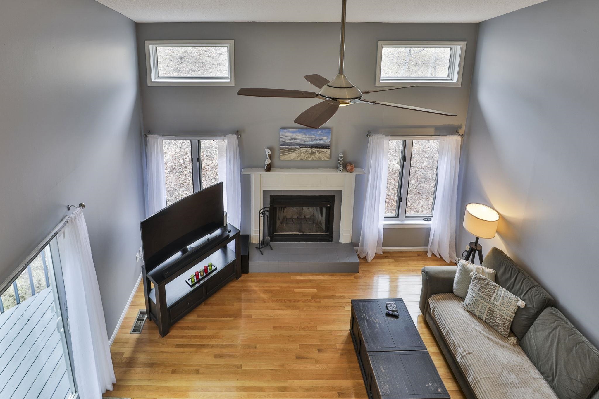 53 Hickory Lane Windham, NH 03087 - Photo 19 of 46