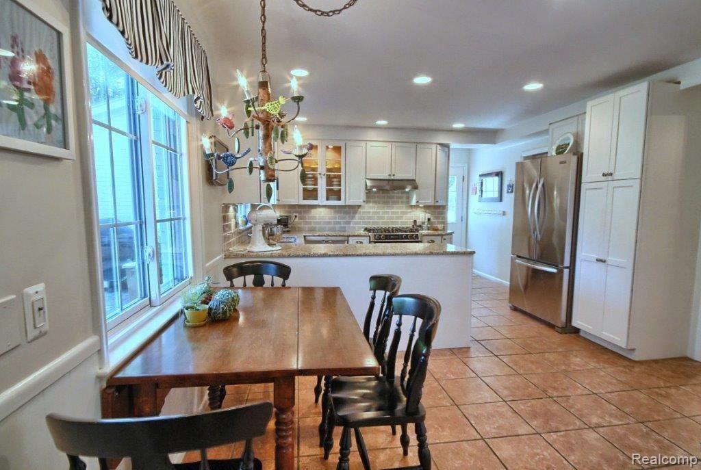 1014 Audubon Road Grosse Pointe, MI 48230 - Photo 8 of 27 Breakfast_Nook_2nd_View.jpg