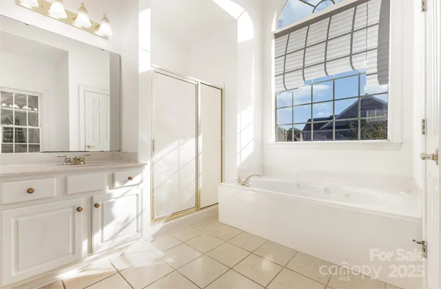 $680,000 | 1900 Astrid Court, Waxhaw, NC 28173