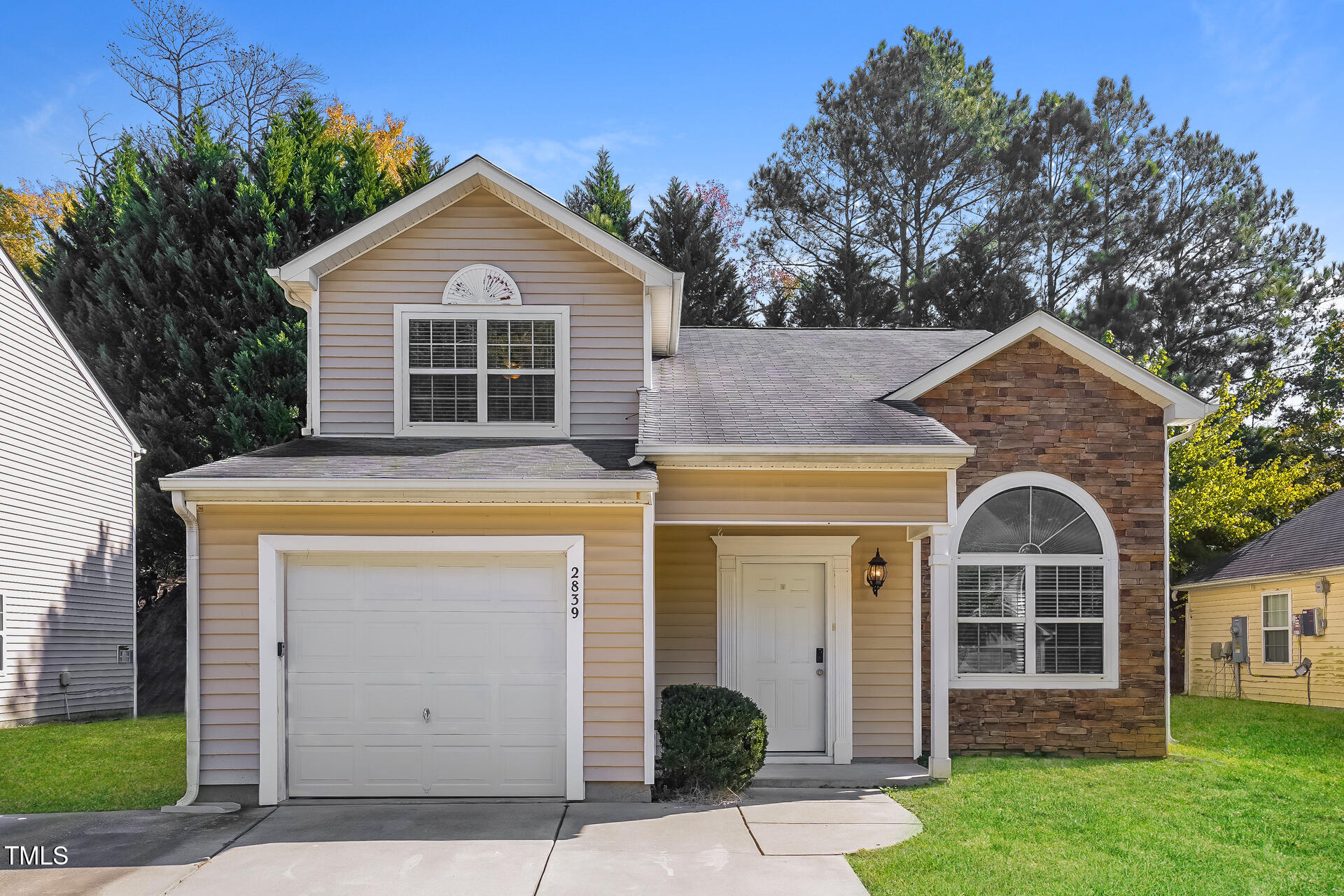 2839 Filbert Street Raleigh, NC 27610 - Photo 1 of 22 000-photo-front-view-14116817