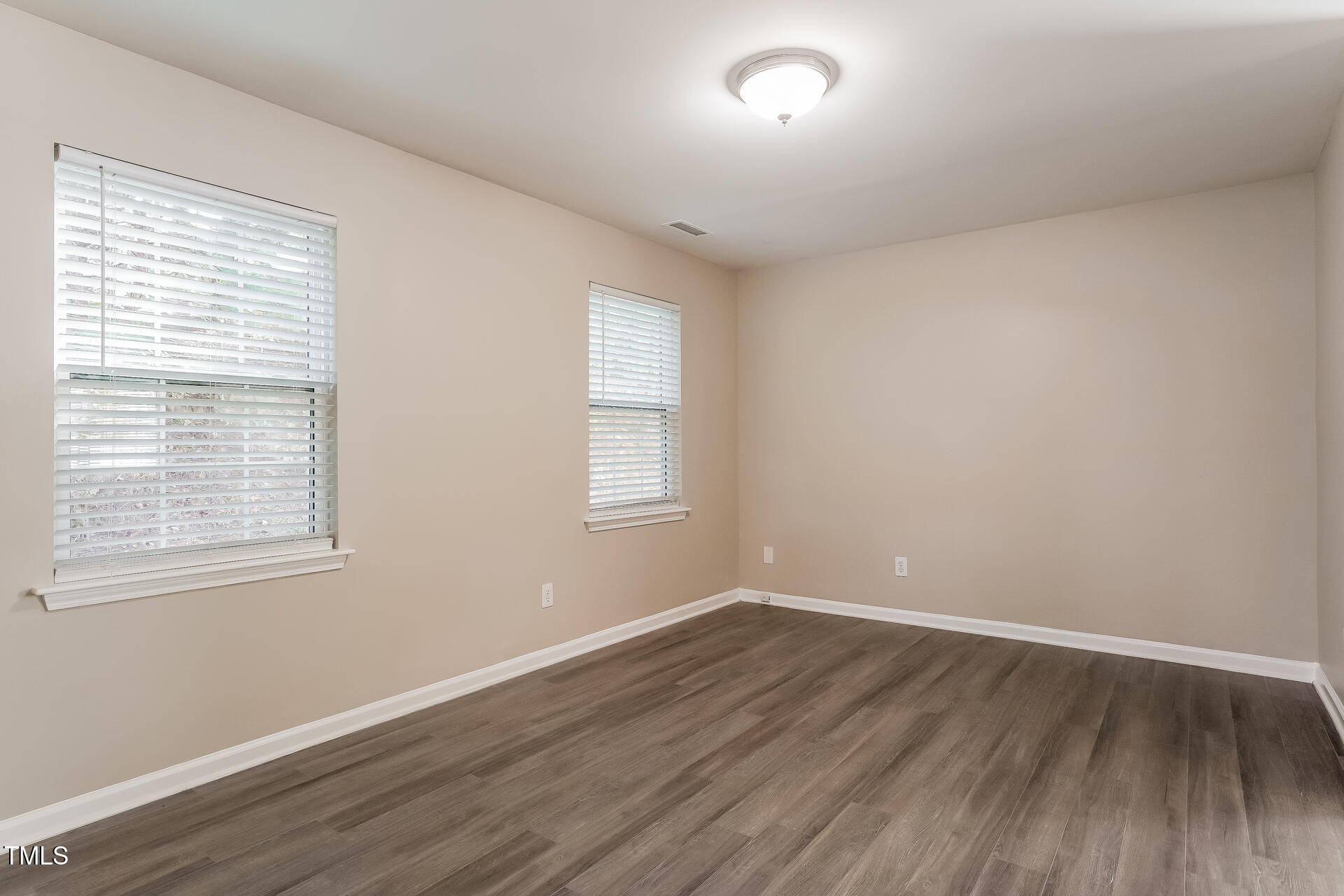 2839 Filbert Street Raleigh, NC 27610 - Photo 7 of 22 008-photo-dining-room-14116810