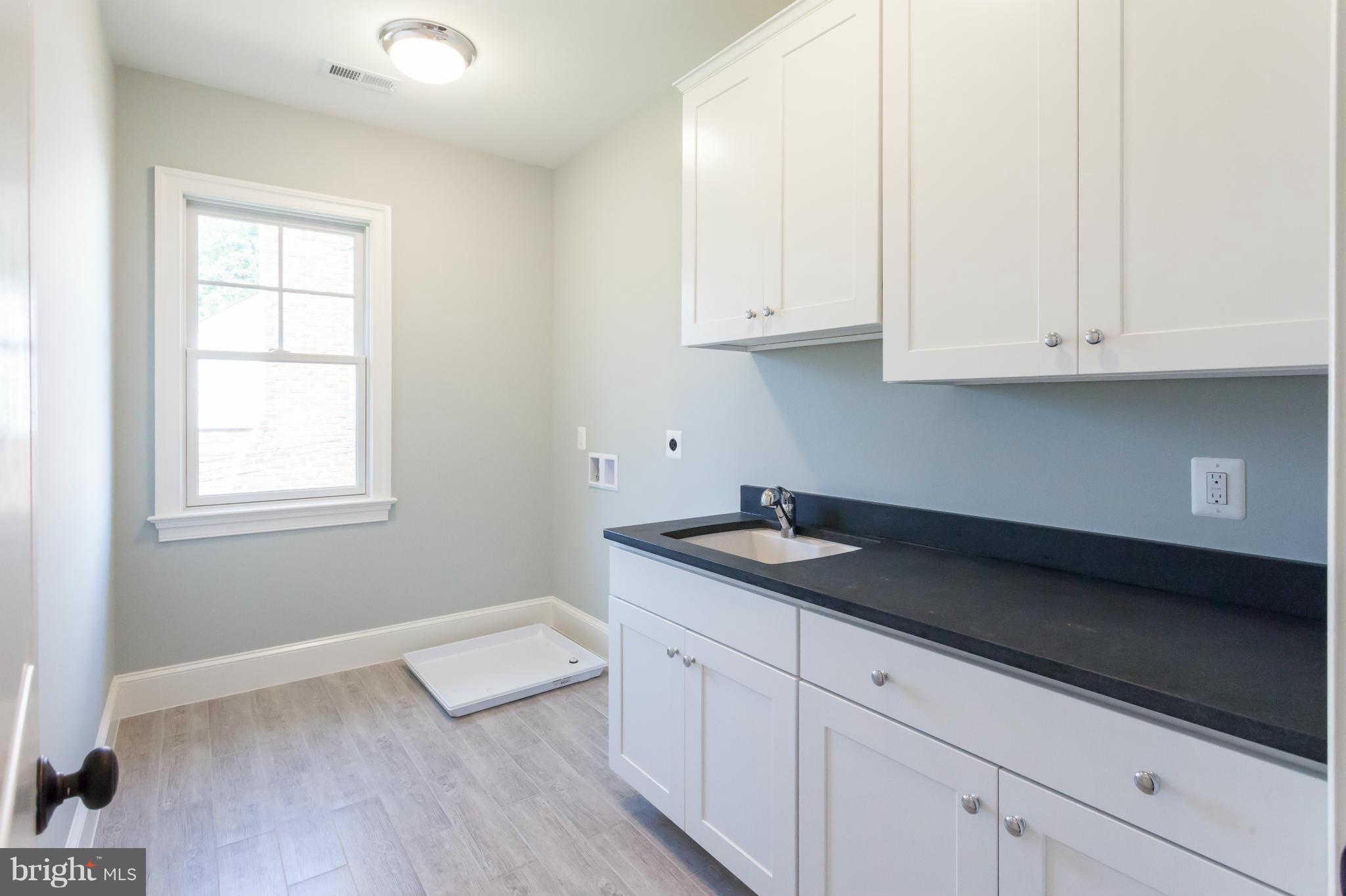 4540 25th Road North Arlington, VA 22207 - Photo 15 of 18 Laundry