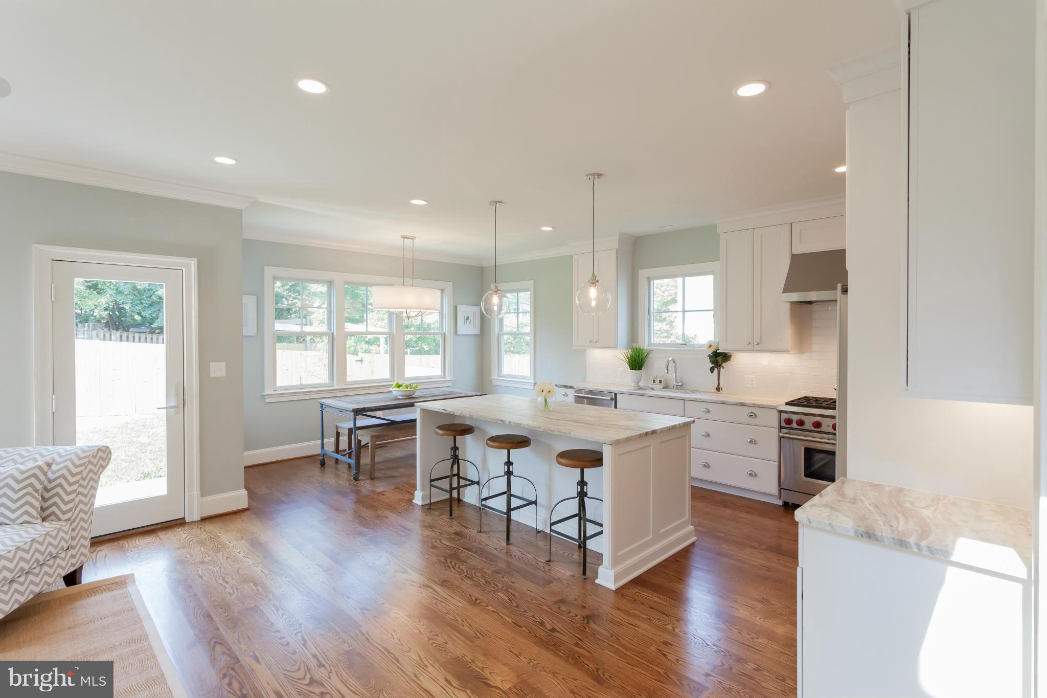 4540 25th Road North Arlington, VA 22207 - Photo 3 of 18 Kitchen