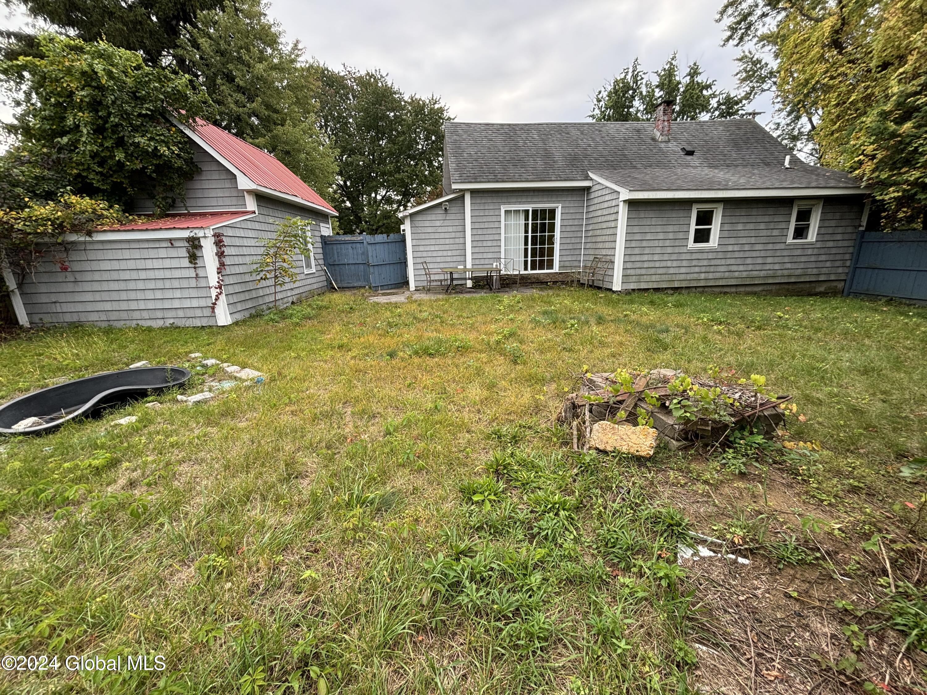 2425 Consaul Road Schenectady, NY 12304 - Photo 3 of 22 IMG_3276