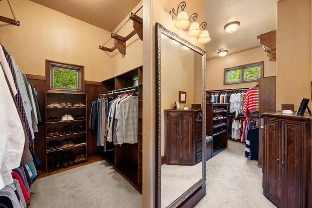 a view of a walk in closet