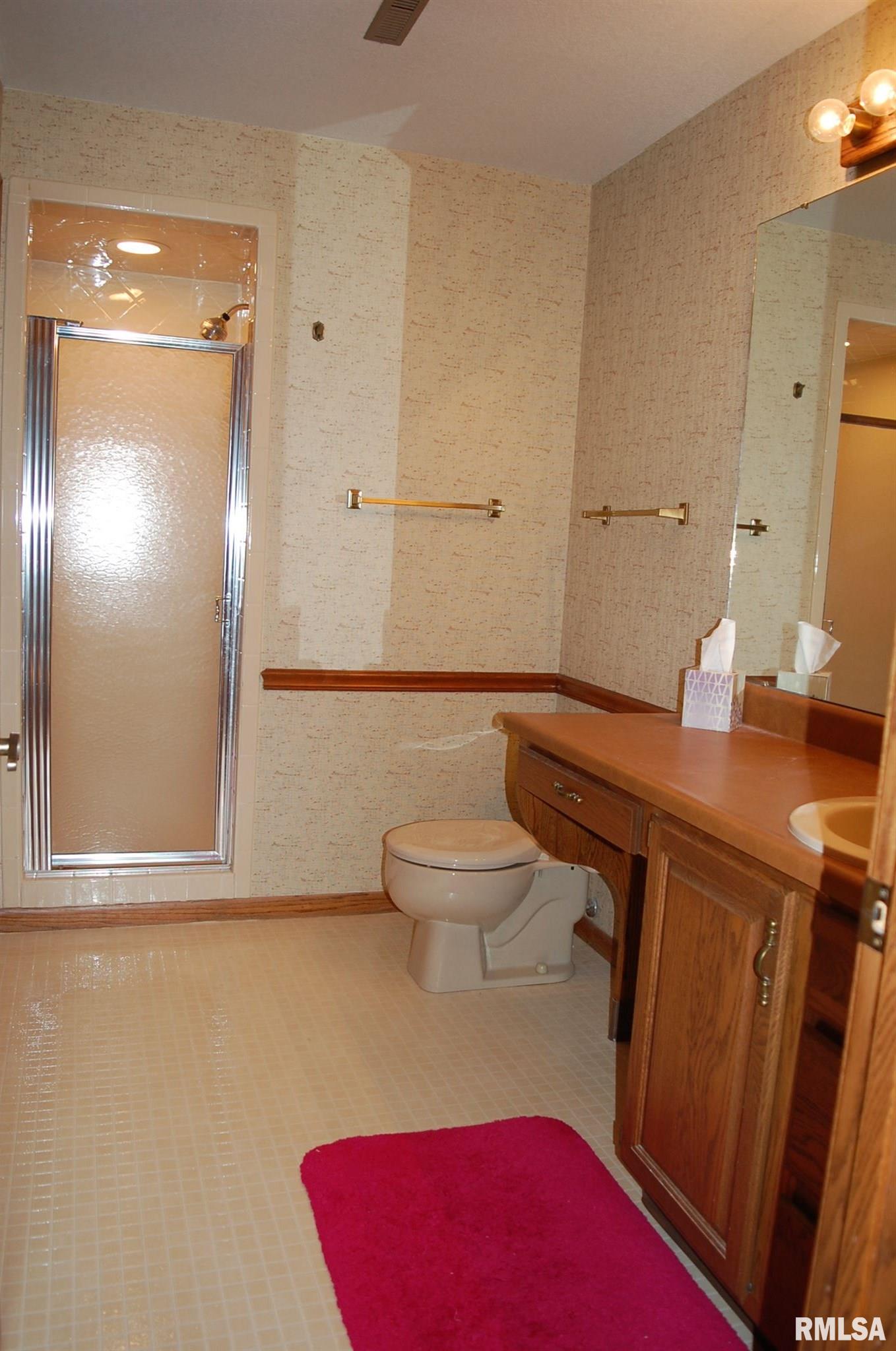 3320 East Ridge Place Bettendorf, IA 52722 - Photo 20 of 26 Gallery Image 20