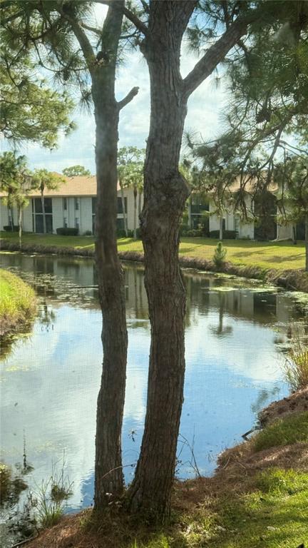 4640 Weybridge, Unit 12 Sarasota, FL 34235 - Photo 6 of 16