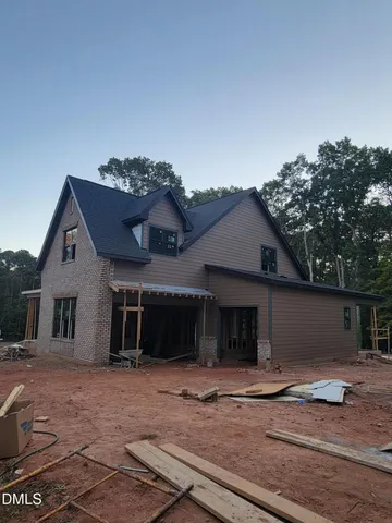 a view of a house with a entertaining space