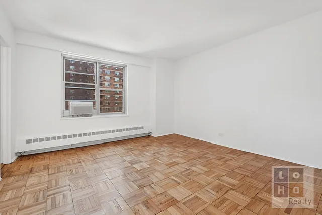$999,000 | 575 Grand Street, Unit E1105 | Lower East Side