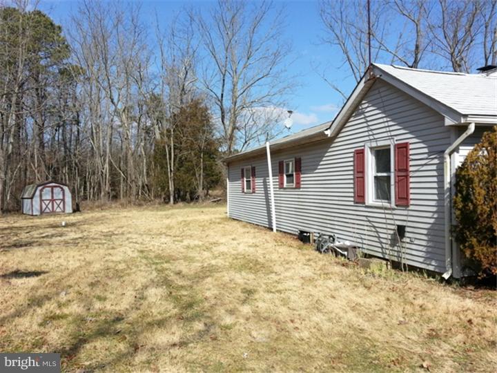 14 Schaffer Road Pittsgrove, NJ 08318 - Photo 4 of 11 Exterior Side