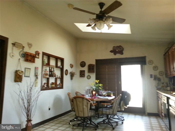 14 Schaffer Road Pittsgrove, NJ 08318 - Photo 6 of 11 Kitchen