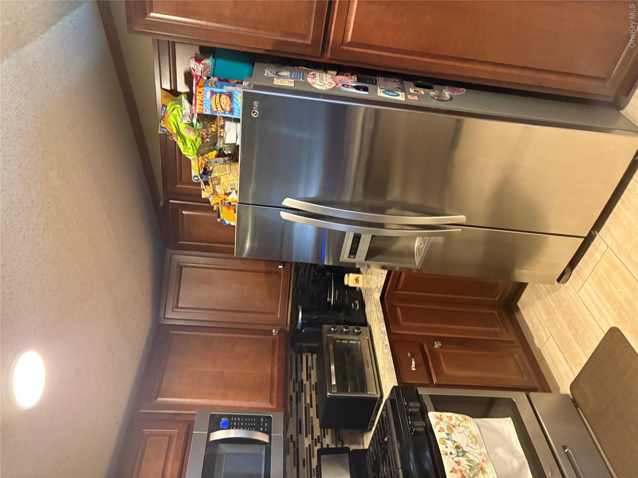 2701 Goethals Road North, Unit H4 Staten Island, NY 10303 - Photo 6 of 14
