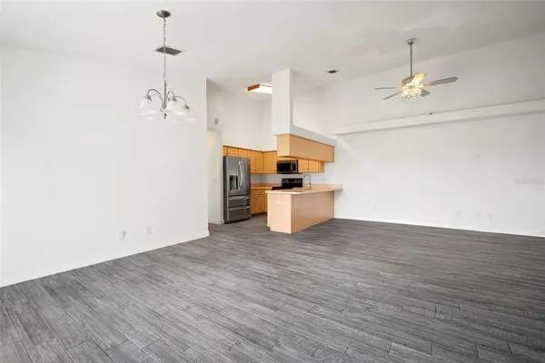 $310,000 | 1013 Apollo Beach Boulevard, Unit 203, Apollo Beach, FL 33572