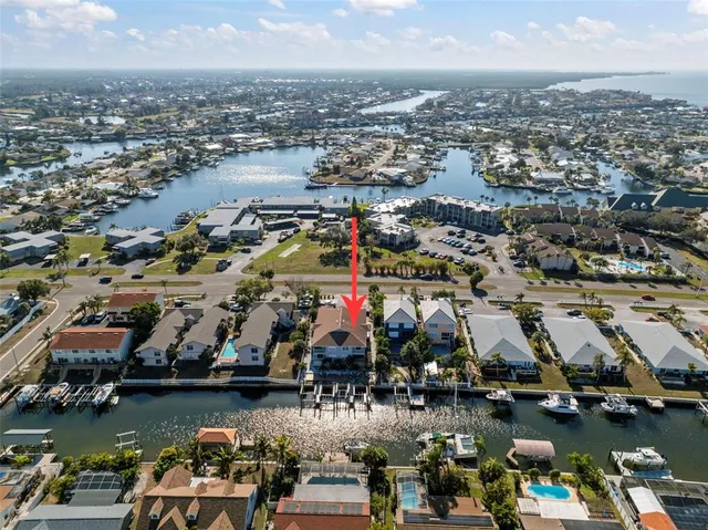 $350,000 | 1013 Apollo Beach Boulevard, Unit 203, Apollo Beach, FL 33572