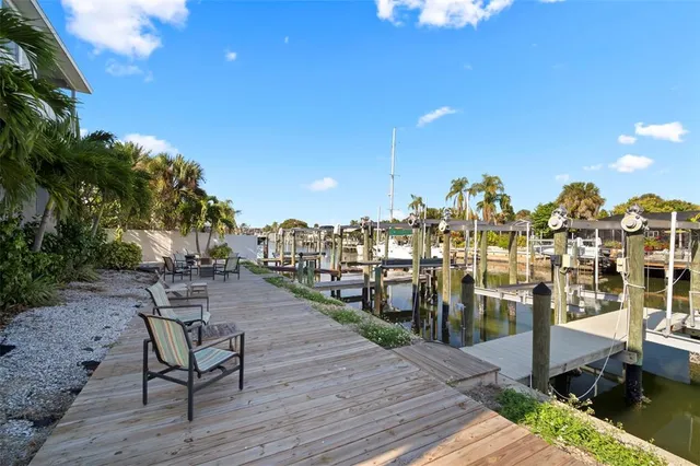 $350,000 | 1013 Apollo Beach Boulevard, Unit 203, Apollo Beach, FL 33572