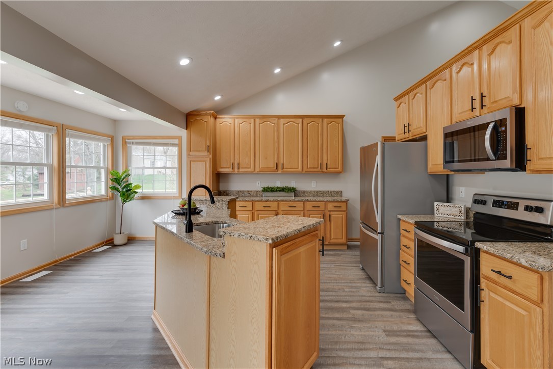 1391 Steese Road Uniontown, OH 44685 - Photo 10 of 31 Gallery Image 10
