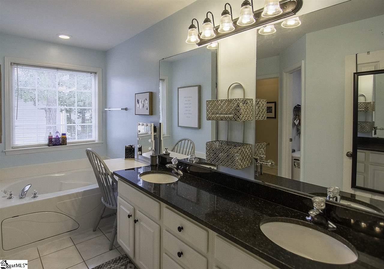 431 Roberts Road Taylors, SC 29687 - Photo 20 of 30 Gallery Image 20