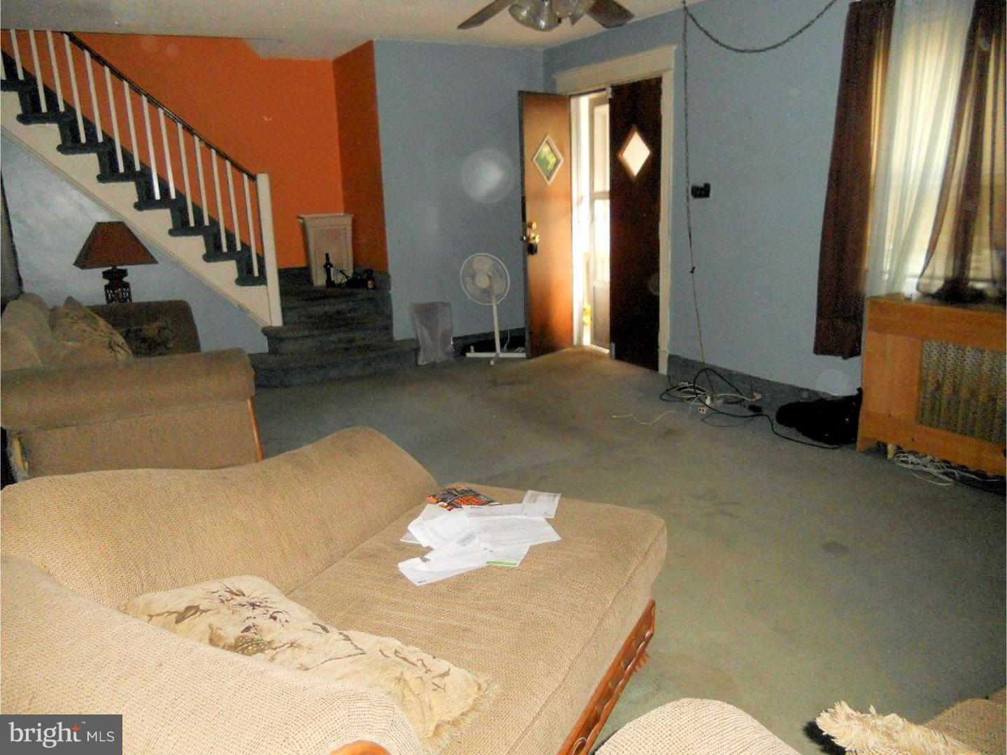 258 Ashby Road Upper Darby, PA 19082 - Photo 3 of 16