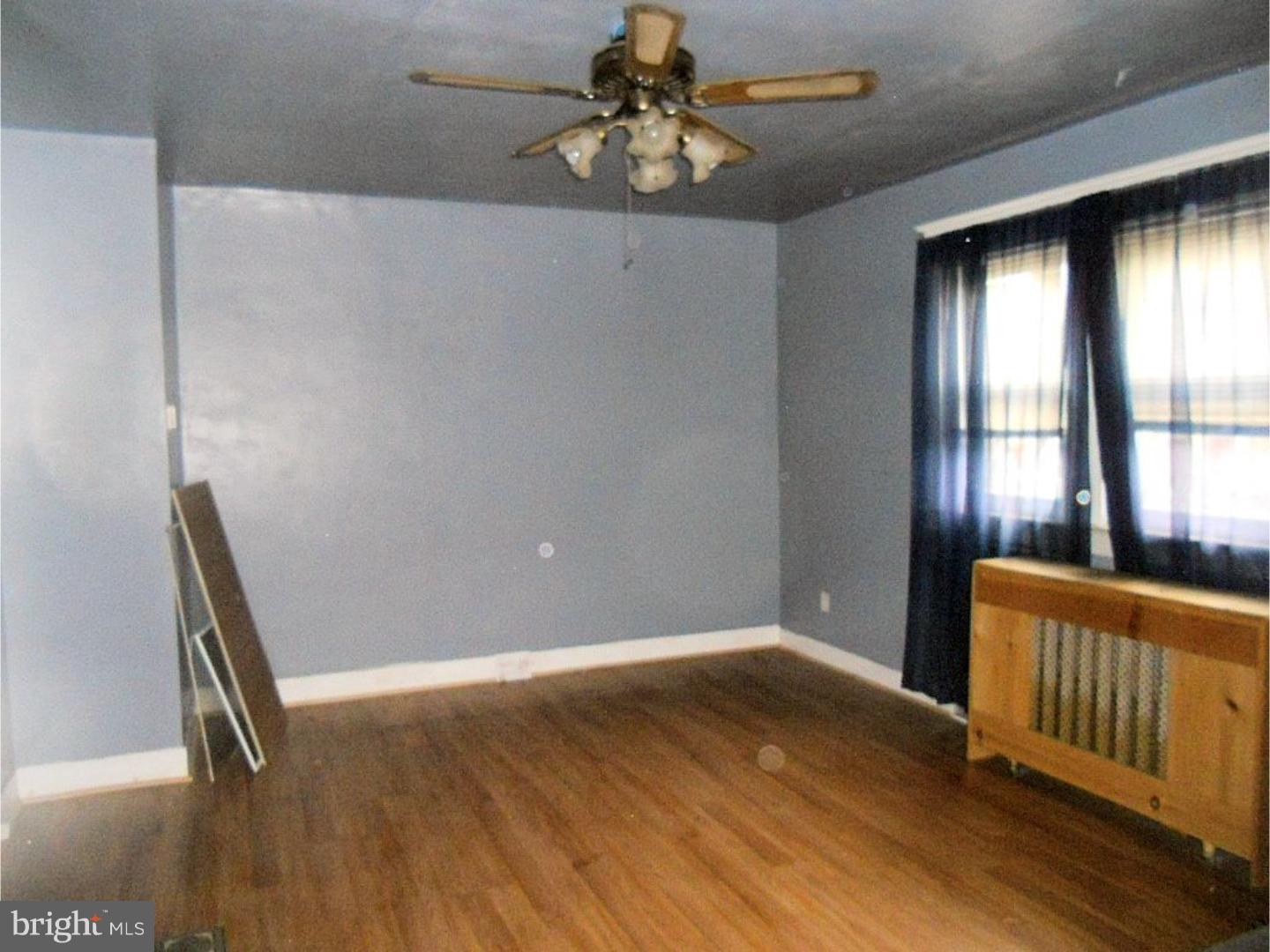 258 Ashby Road Upper Darby, PA 19082 - Photo 5 of 16