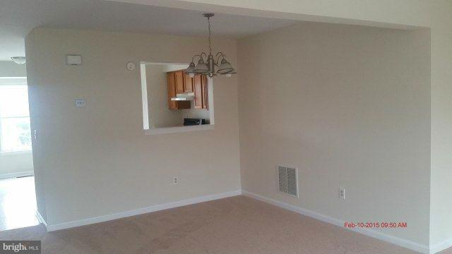 641 Hunting Fields Road Middle River, MD 21220 - Photo 5 of 7 an empty room with a window