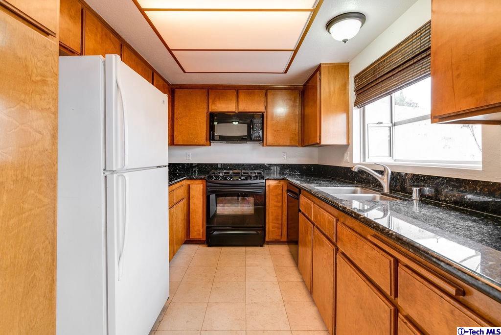 509 West Duarte Road, Unit C Monrovia, CA 91016 - Photo 6 of 25 Gallery Image 6