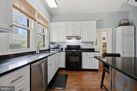 $539,900 | 7937 Park Avenue, Elkins Park, PA 19027