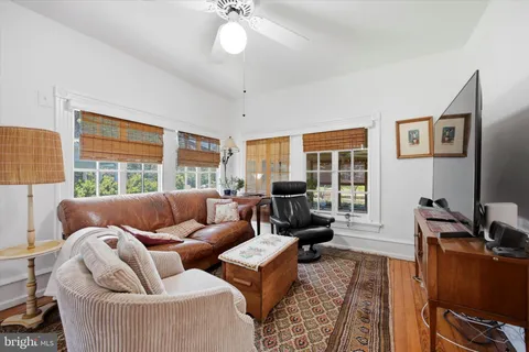 $539,900 | 7937 Park Avenue, Elkins Park, PA 19027