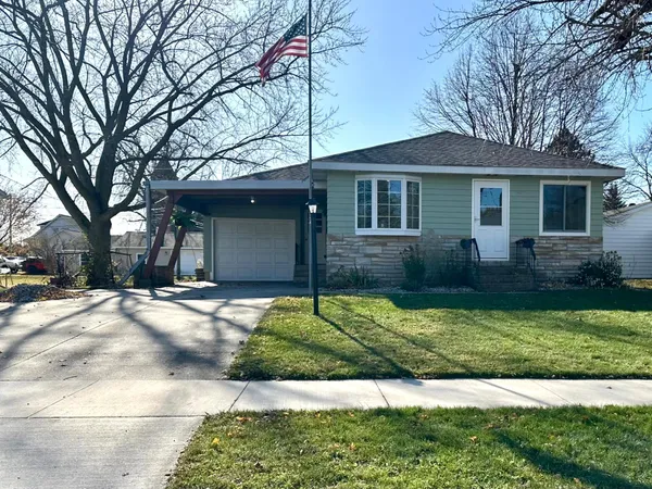 $169,000 | 505 Bergen Street Northwest, Adams, MN 55909