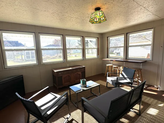 $174,900 | 505 Bergen Street Northwest, Adams, MN 55909